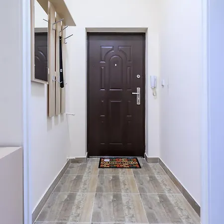 Апартаменты Grand Luxury By Ndk And National Stadium With Free Parking *