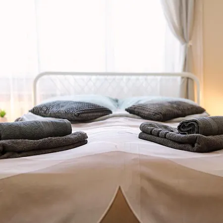 Grand Luxury By Ndk And National Stadium With Free Parking Apartament *